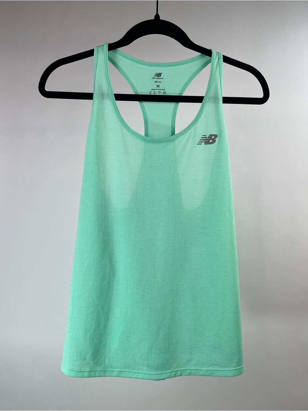 New Balance Women’s RC Essential Tank